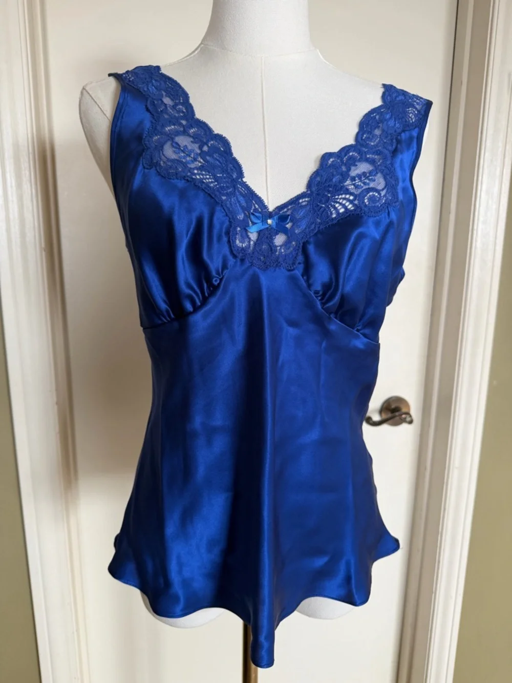 Unmentionables 100% Silk Blue Lace Trim Pajama Set Size M Vintage - Picture 2 of 14